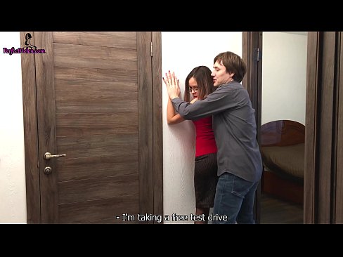 ❤️ Сексуалды риэлтор өзінің пәтерін сатқанда, оның кискасын және трахаеттерін нәзік түрде жұлып алады - Кремпай ️❌ Саху бізде kk.superpornpics.ru ❌️❤